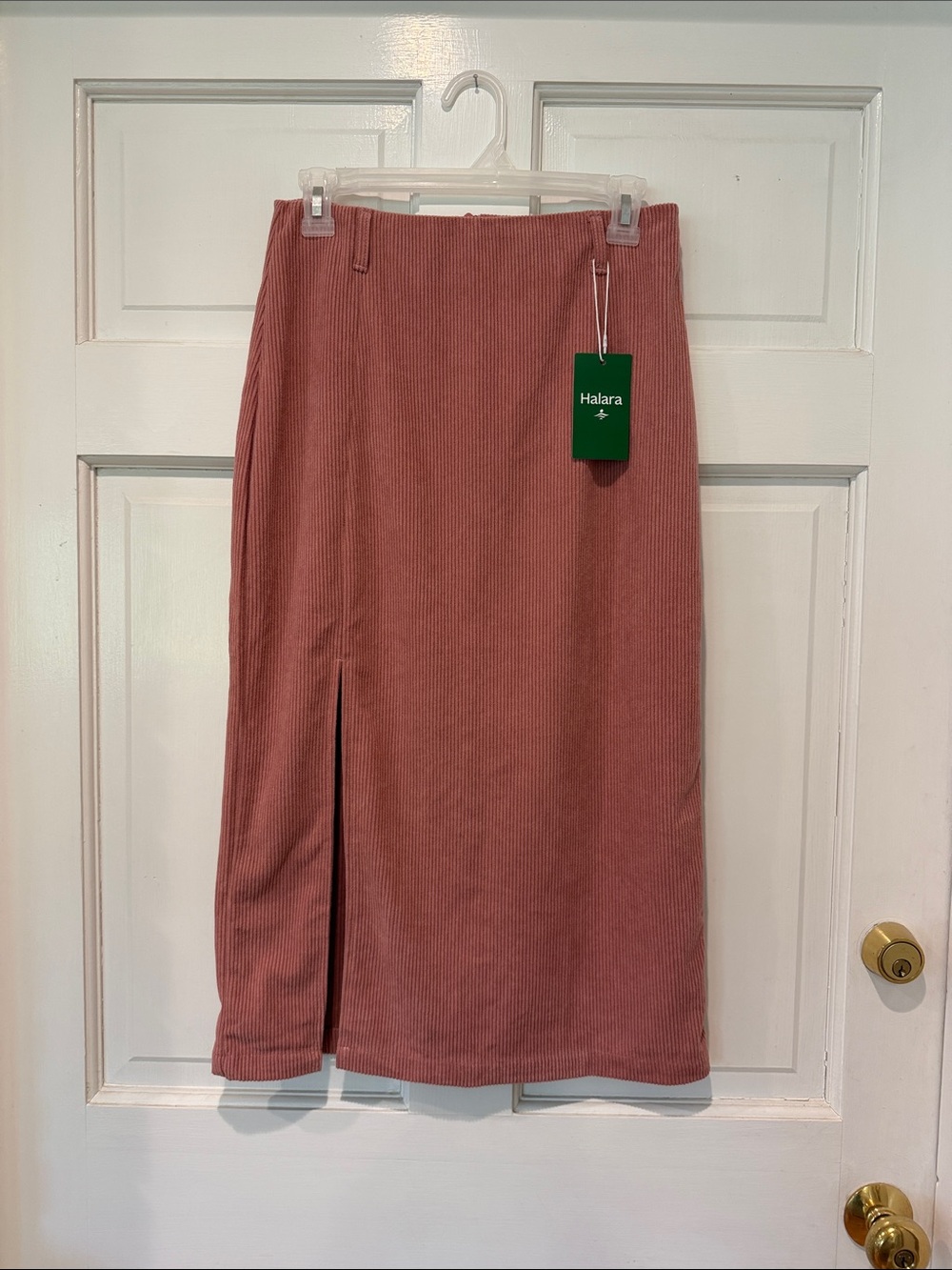 HALARA Dusty Rose Corduroy Midi Skirt with Front Slit